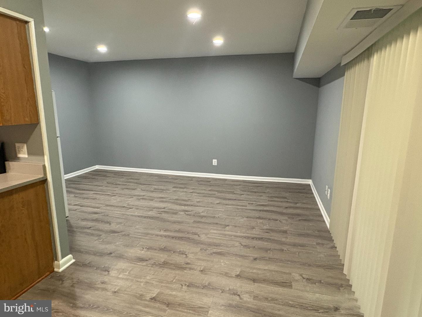 11631 Stoneview Sq #21c Property Photo 5