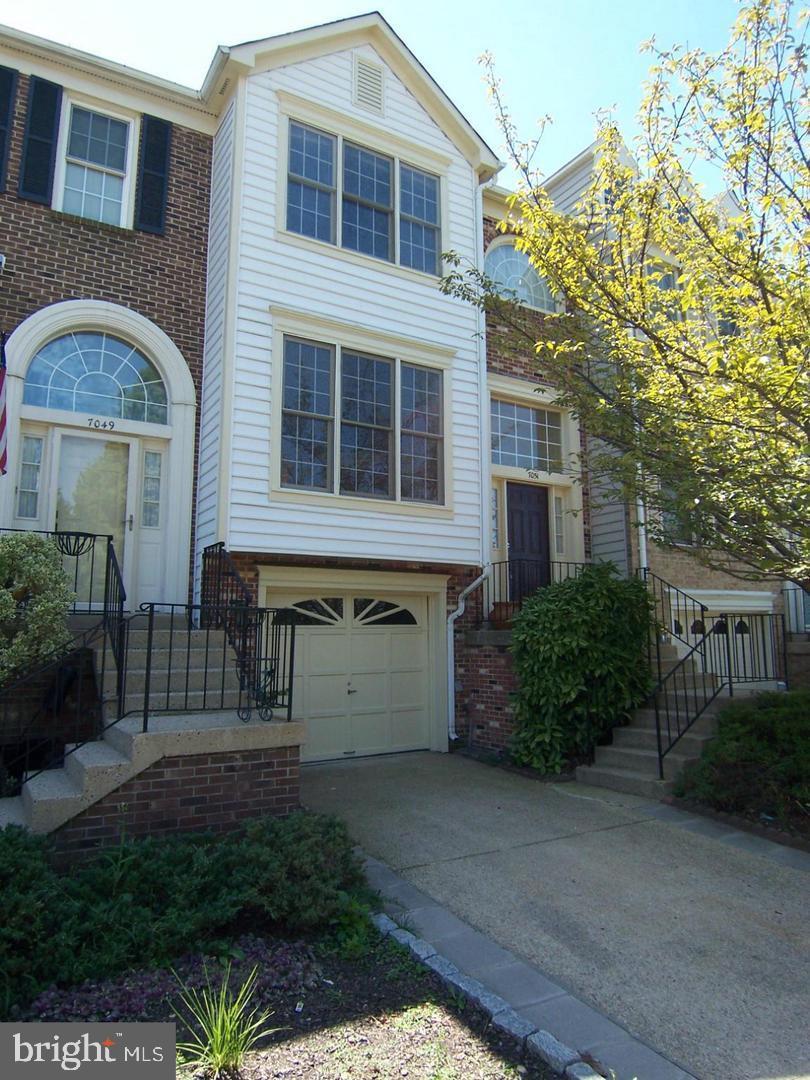7051 Chesley Search Way Property Photo 1
