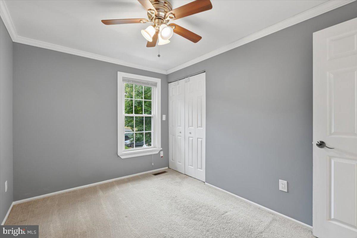 10421 Todman Landing Property Photo 18