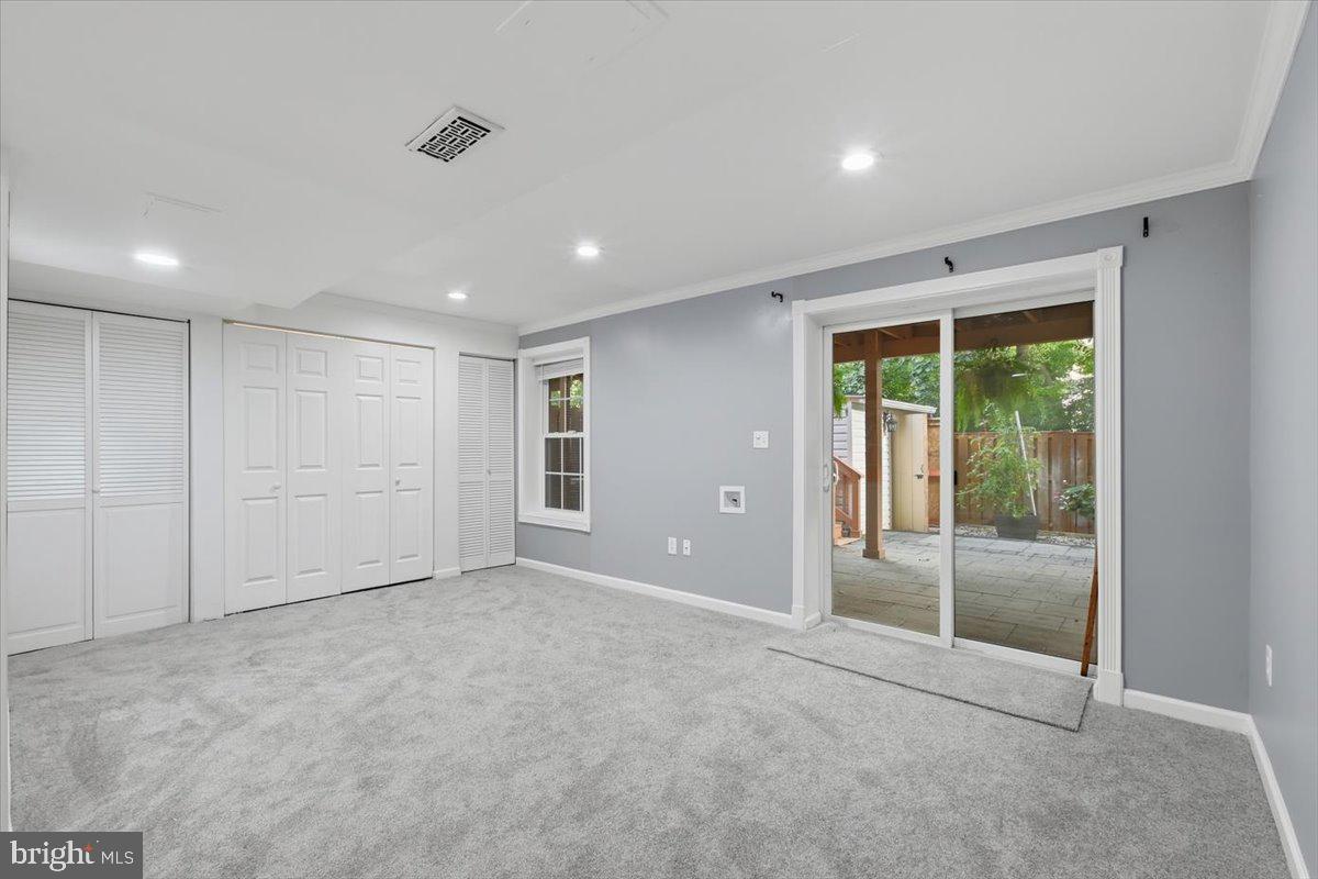 10421 Todman Landing Property Photo 27