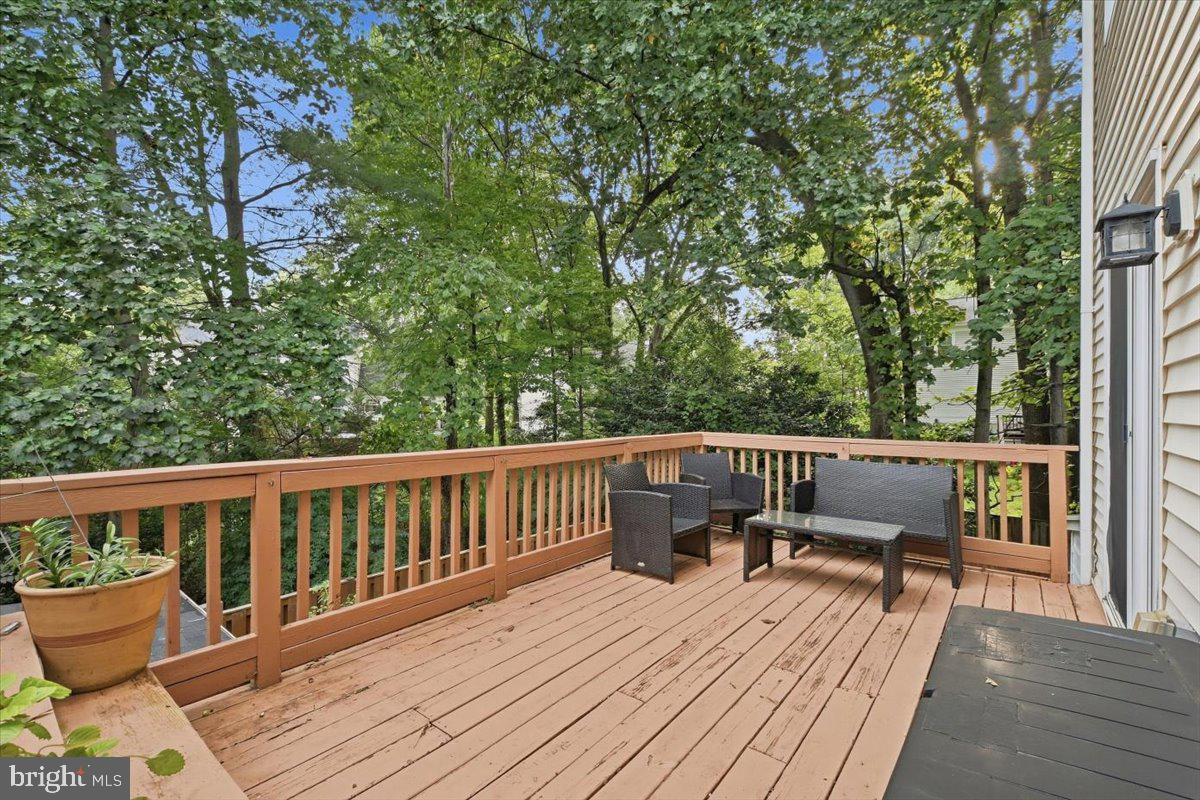 10421 Todman Landing Property Photo 30