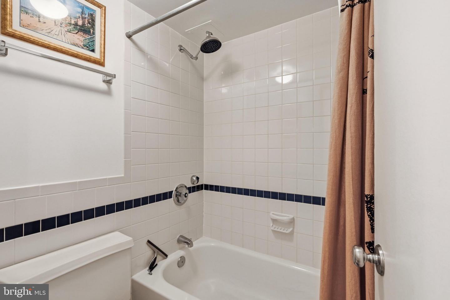 VAFX2341262 Property Photo 13
