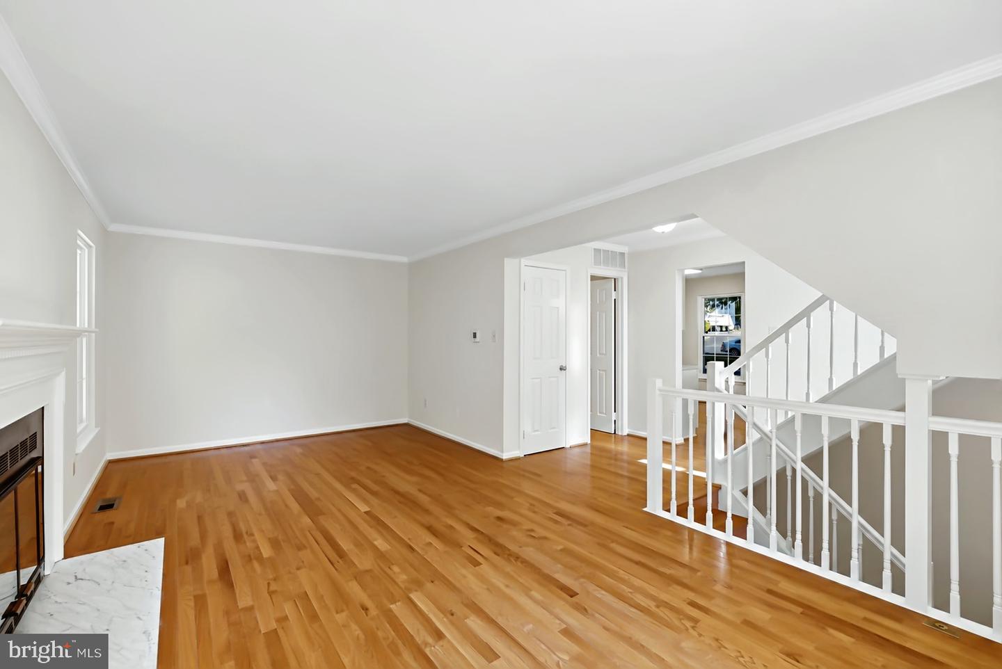 10851 Oak Green Ct Property Photo 4