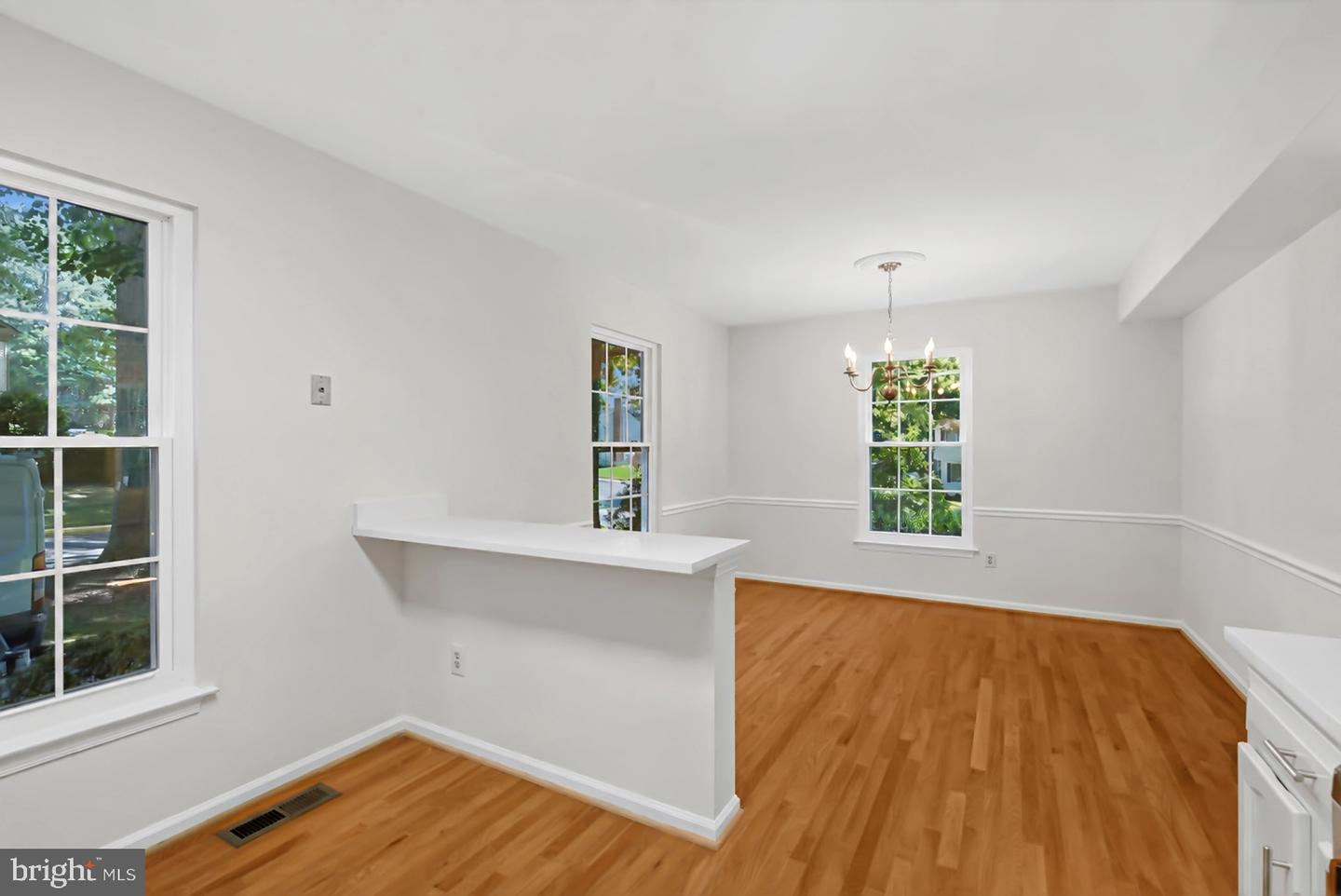 10851 Oak Green Ct Property Photo 15