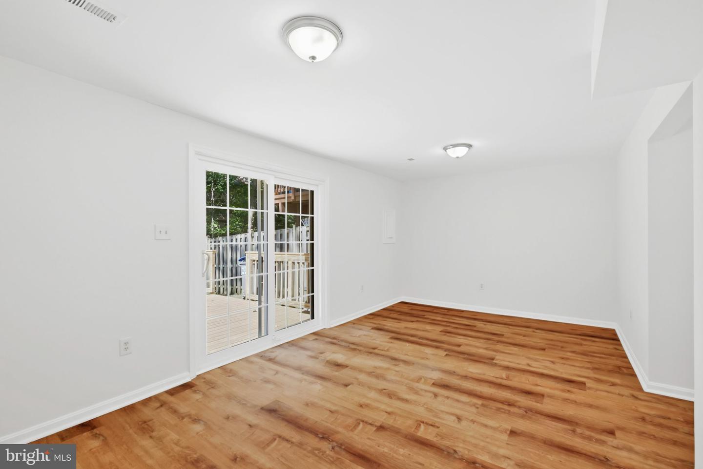 10851 Oak Green Ct Property Photo 31
