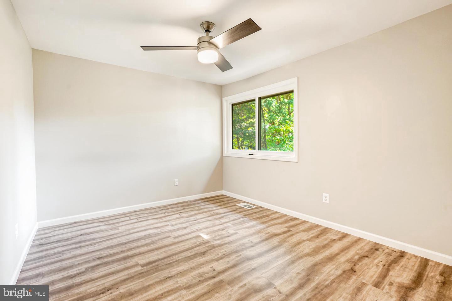 2246 White Cornus Ln Property Photo 13