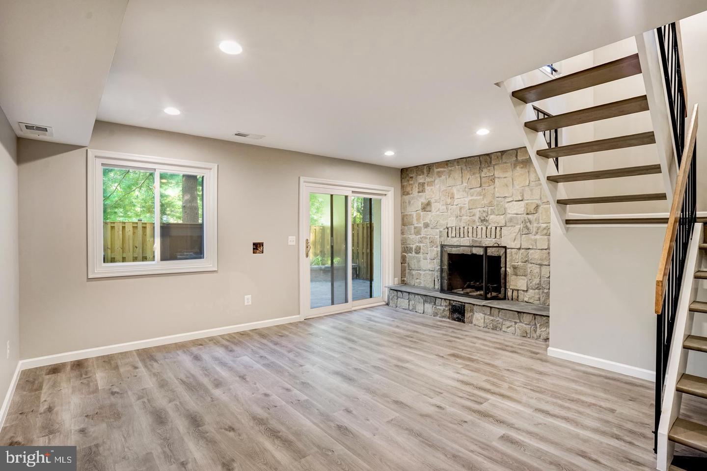 2246 White Cornus Ln Property Photo 18