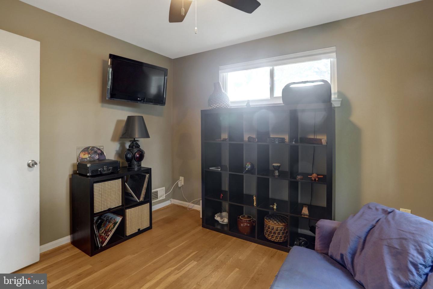 5510 Kings Park Dr Property Photo 23