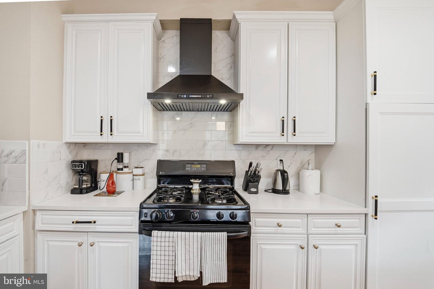 8561 Wyngate Manor Ct Property Photo 20