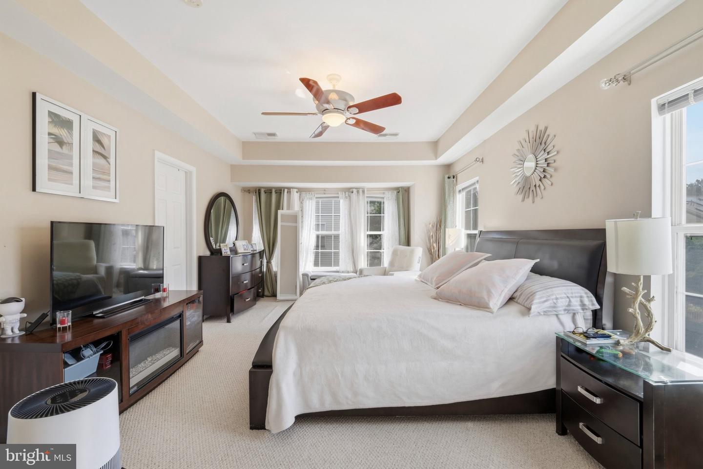 8561 Wyngate Manor Ct Property Photo 40