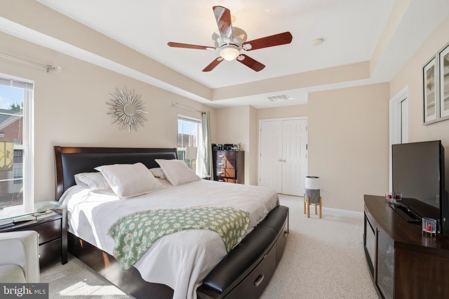 8561 Wyngate Manor Ct Property Photo 42