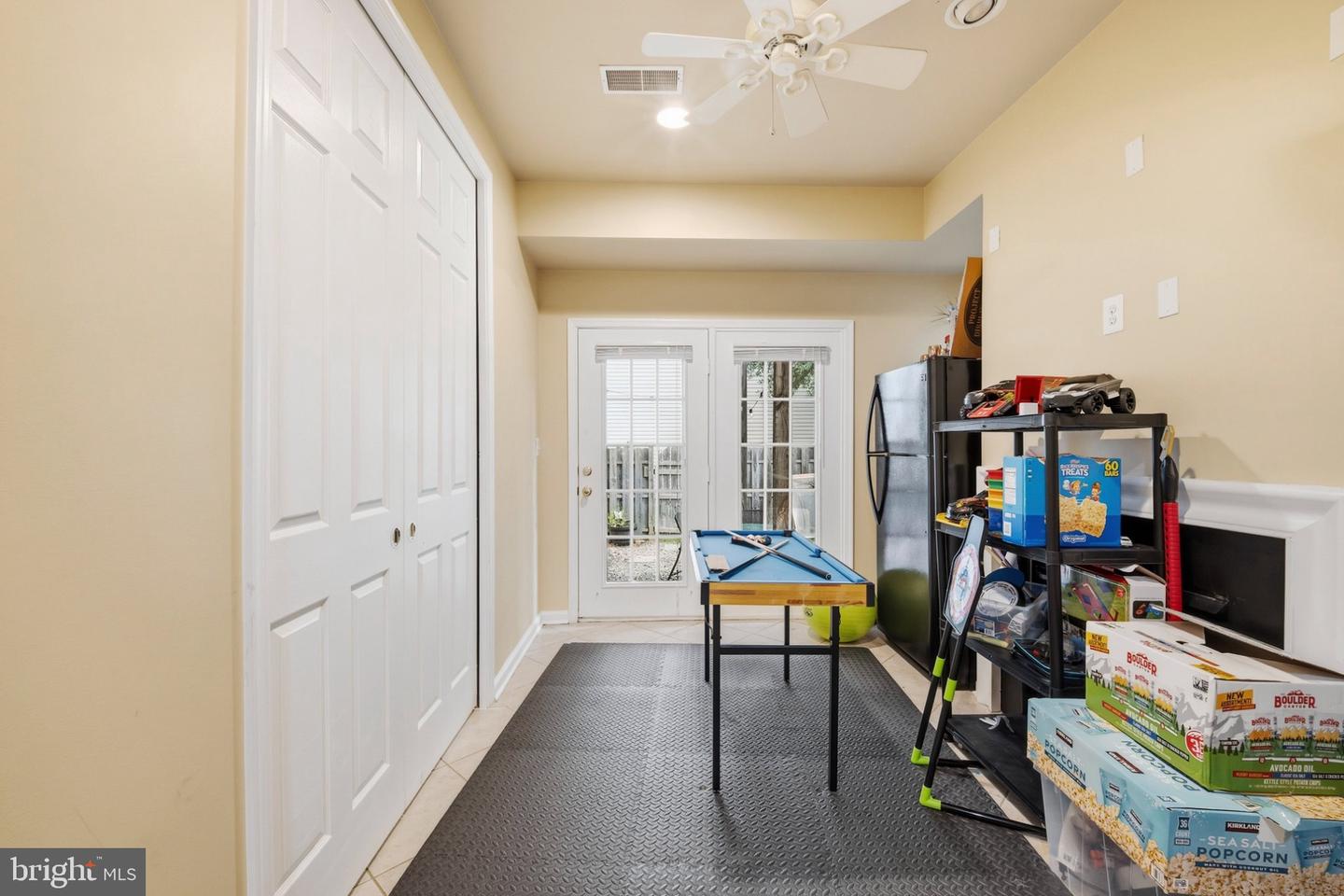 8561 Wyngate Manor Ct Property Photo 48