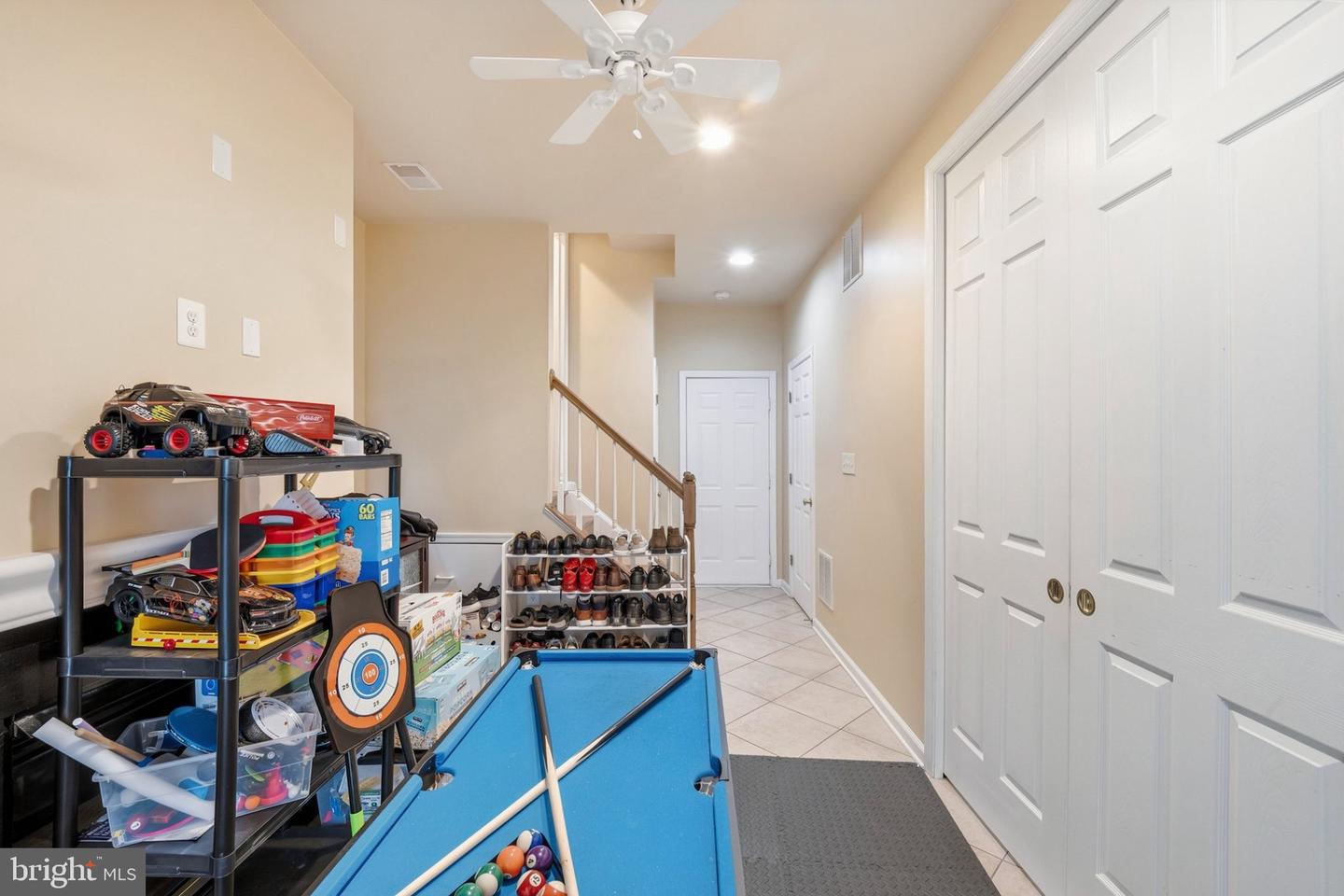 8561 Wyngate Manor Ct Property Photo 49