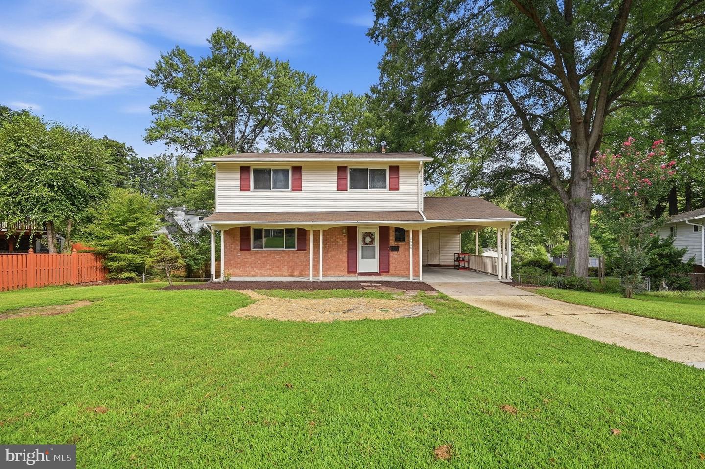 8608 Parliament Dr Property Photo 2