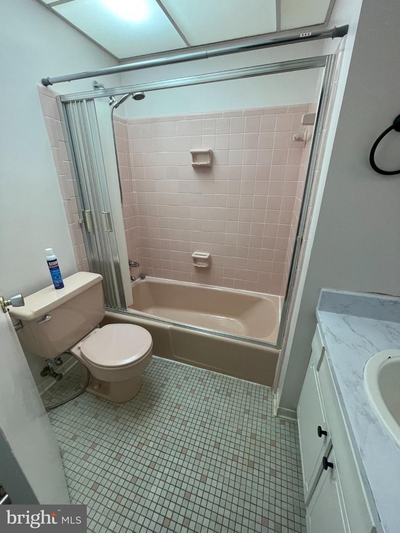 VAFX2341402 Property Photo 12