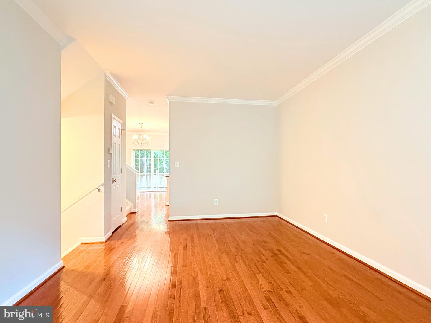 1274 Vintage Pl Property Photo 4
