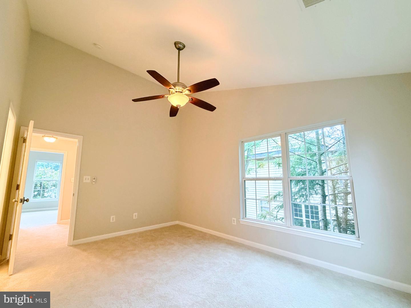 1274 Vintage Pl Property Photo 16