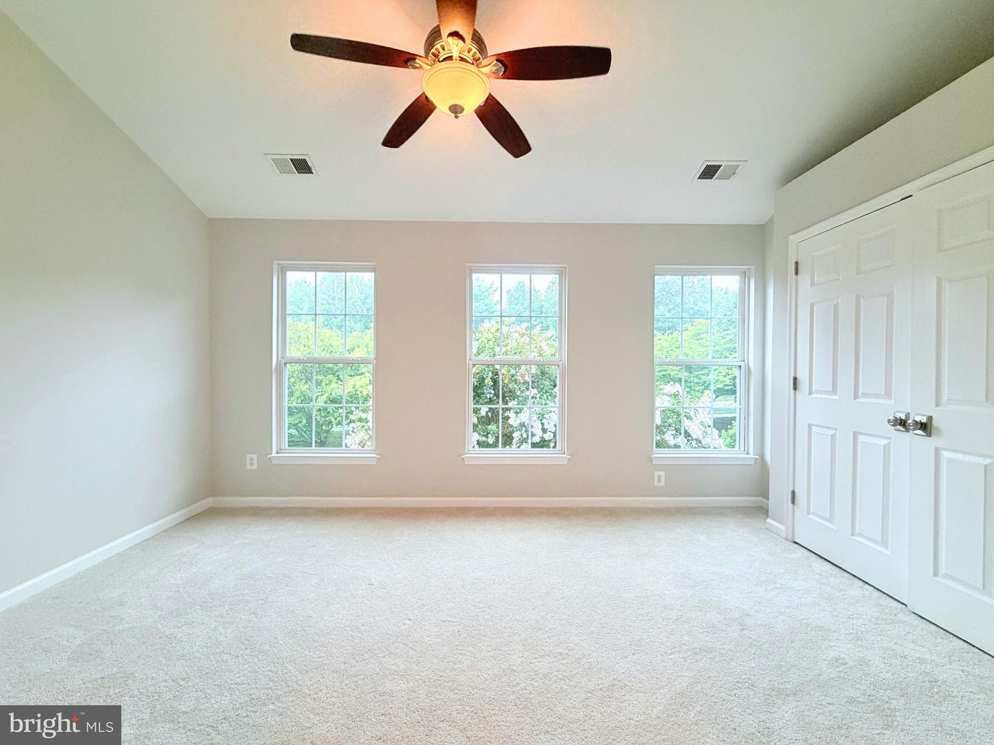 1274 Vintage Pl Property Photo 23