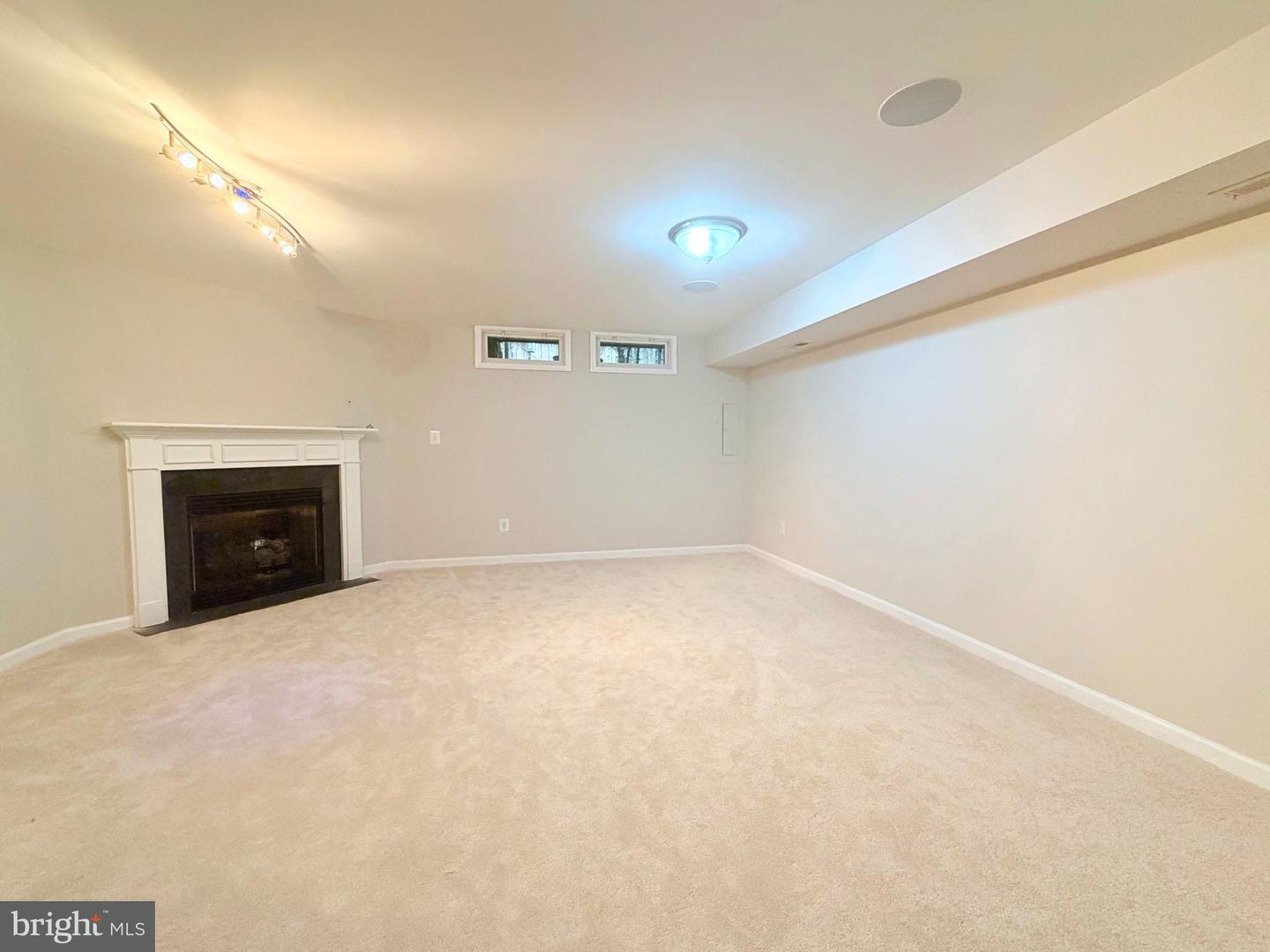 1274 Vintage Pl Property Photo 28