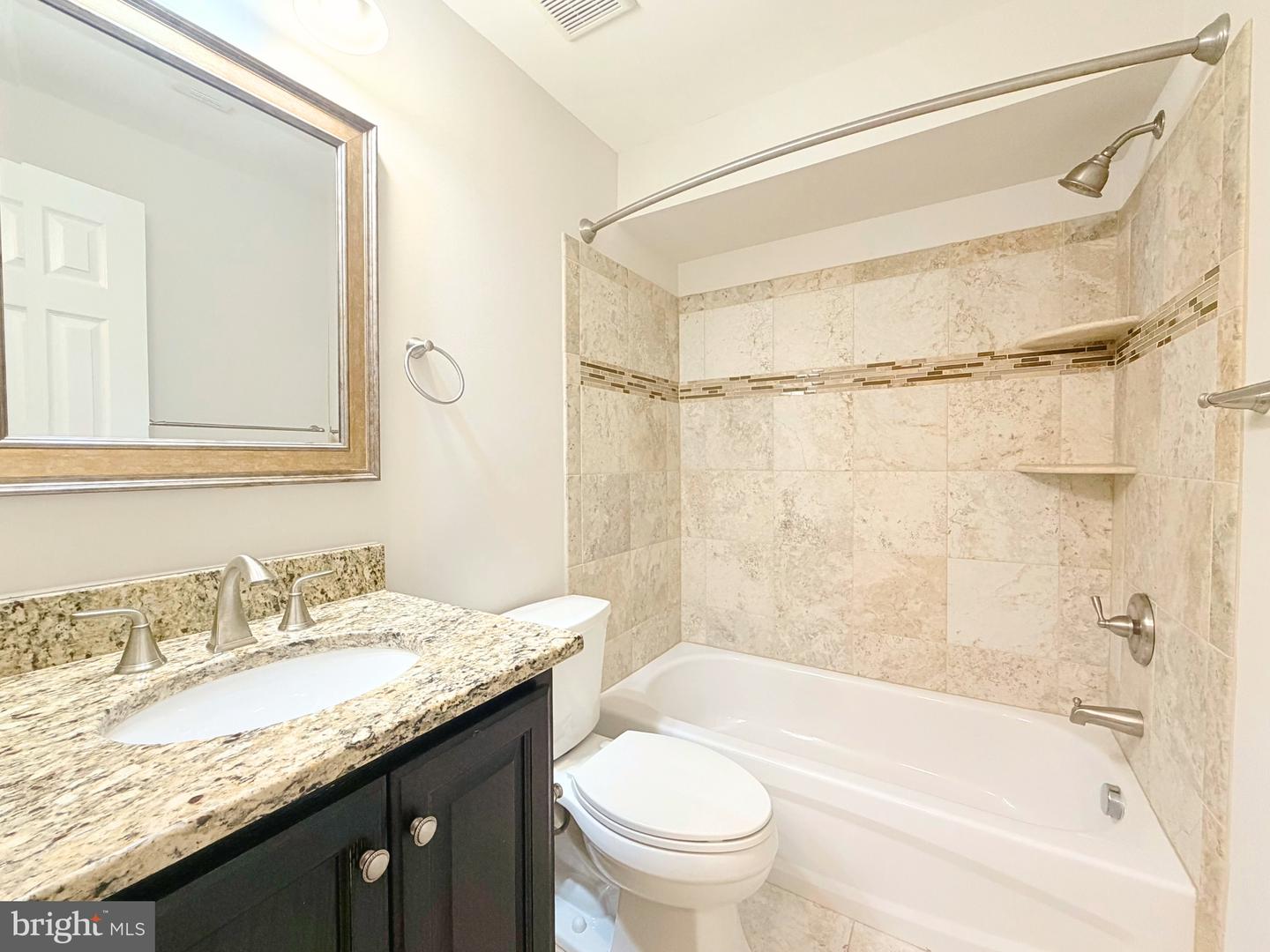 1274 Vintage Pl Property Photo 33
