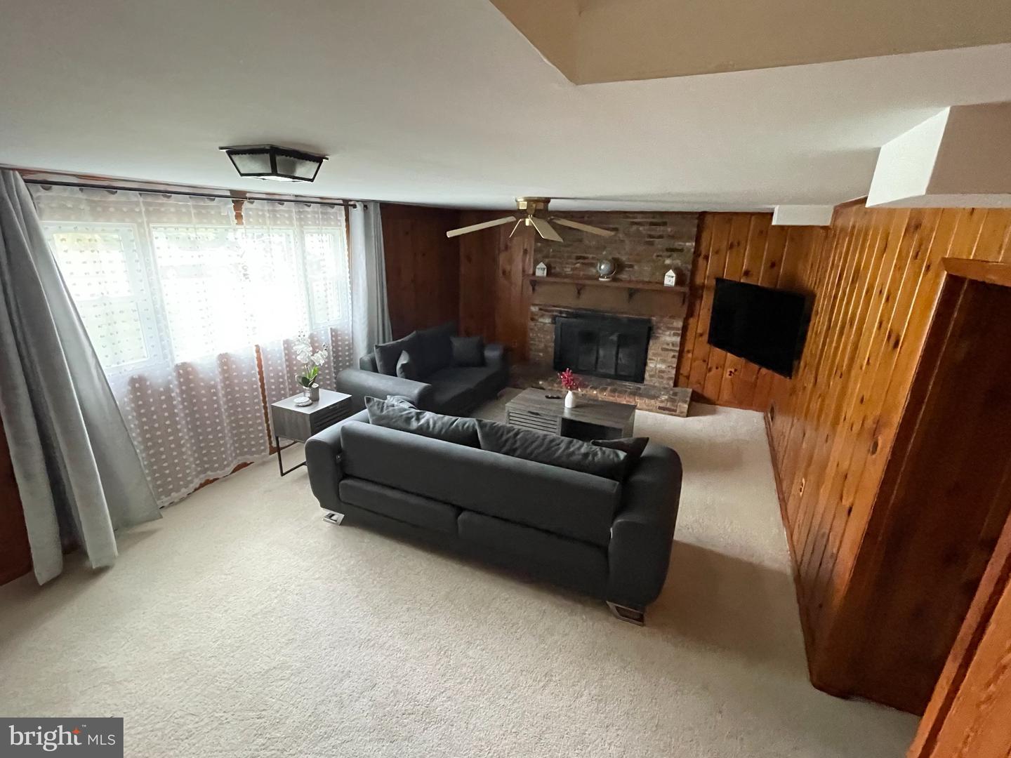 6711 Beddoo St Property Photo 23