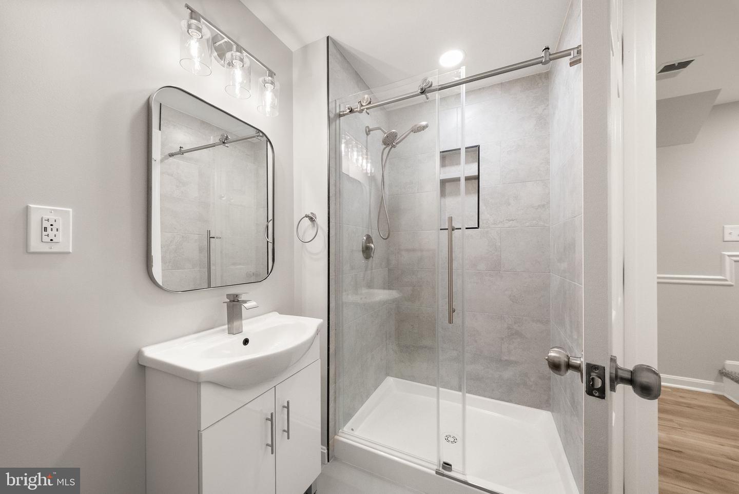 8005 Galla Knoll Cir Property Photo 31