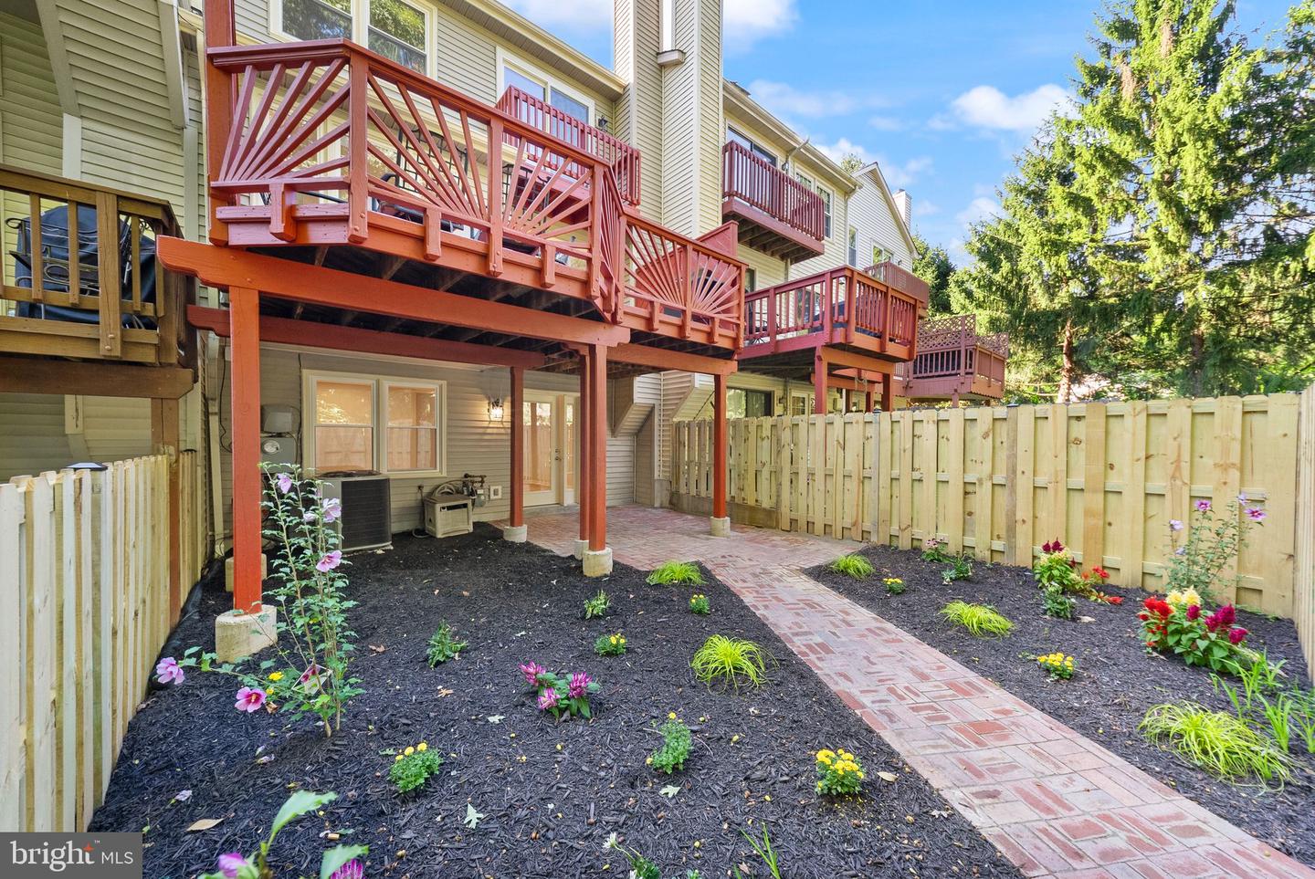 8005 Galla Knoll Cir Property Photo 36