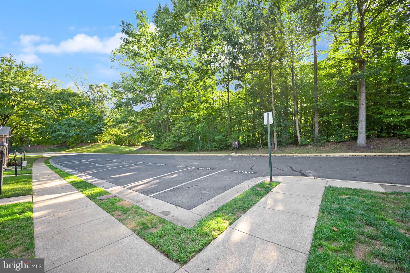 8005 Galla Knoll Cir Property Photo 38