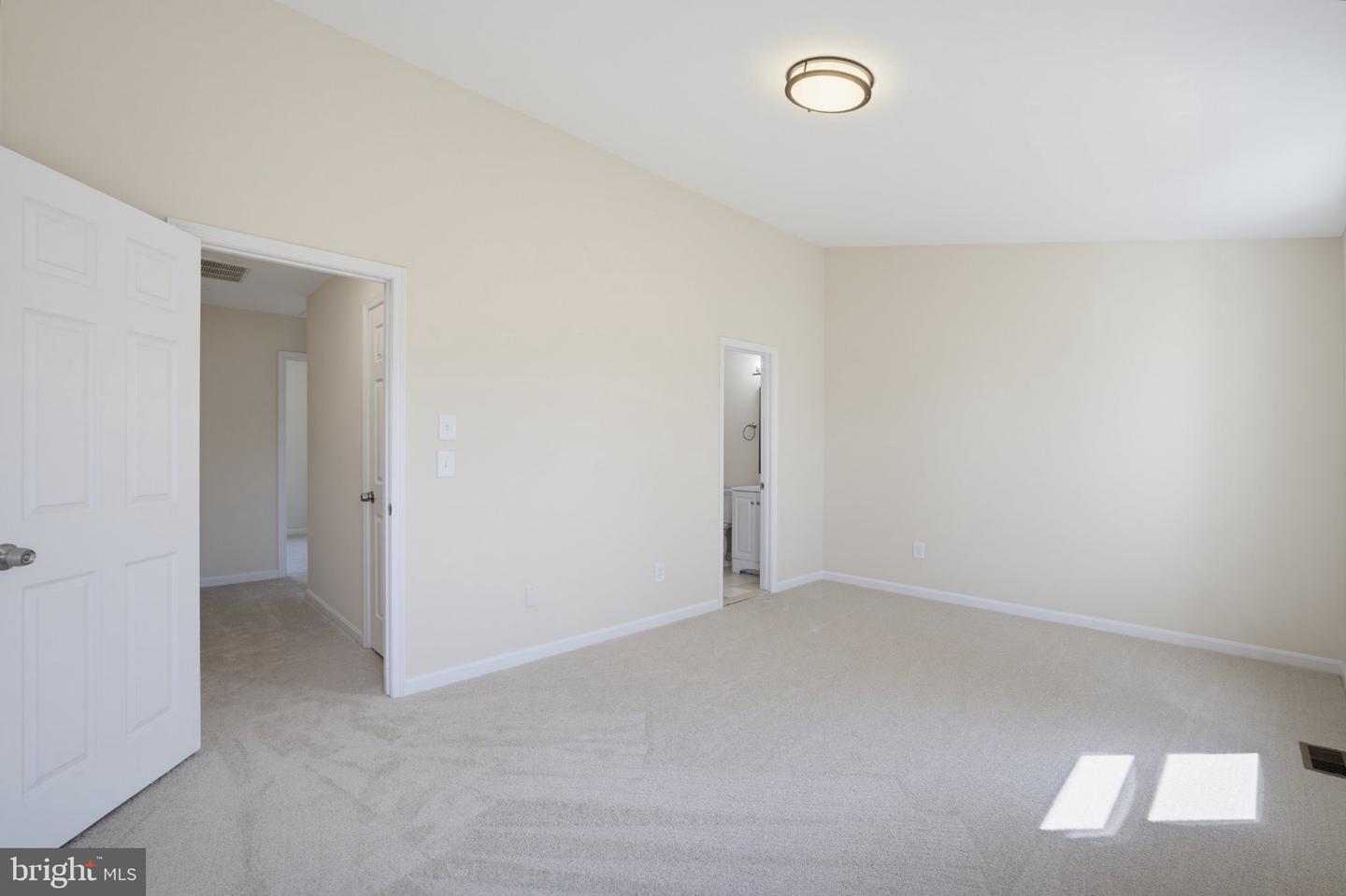 13447 Elevation Ln Property Photo 25