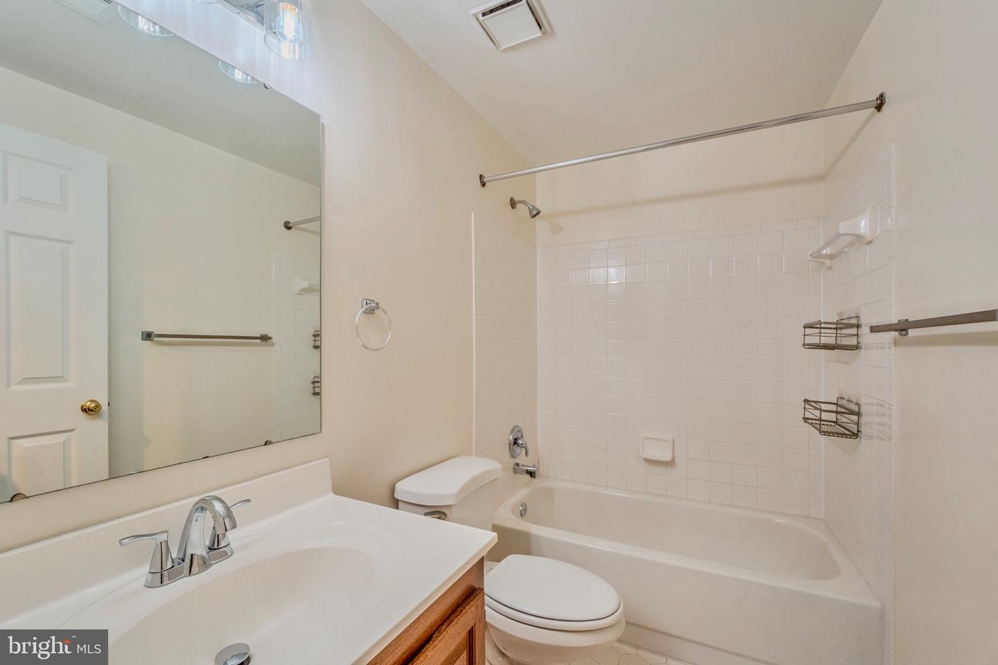 1213 Weatherstone Ct Property Photo 35