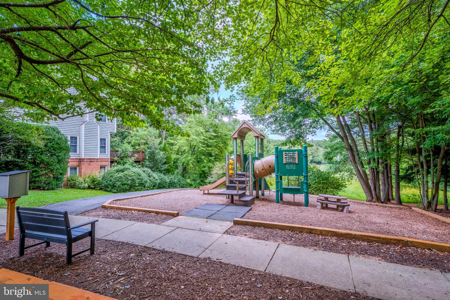 1213 Weatherstone Ct Property Photo 43