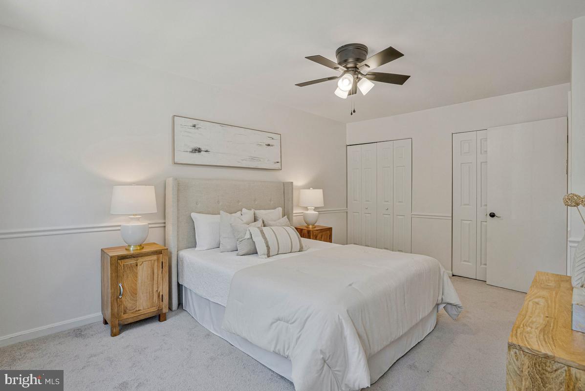 7821 Groveland Sq Property Photo 23
