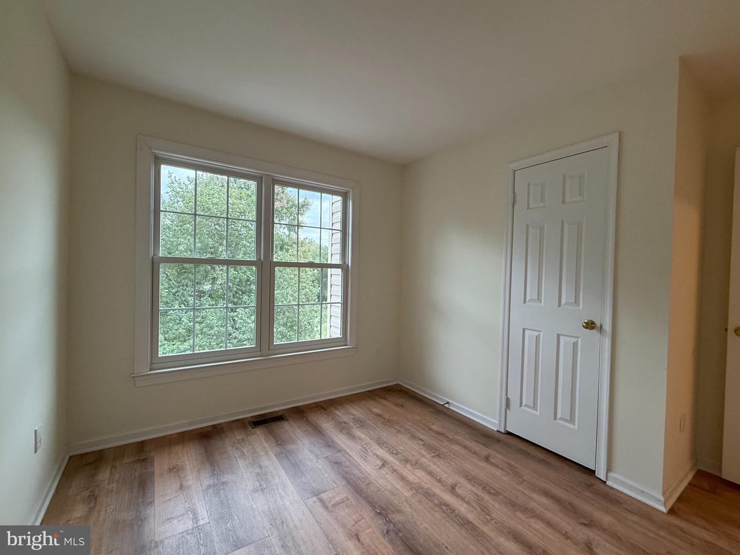 5250 Stoney Branch Ct Property Photo 26
