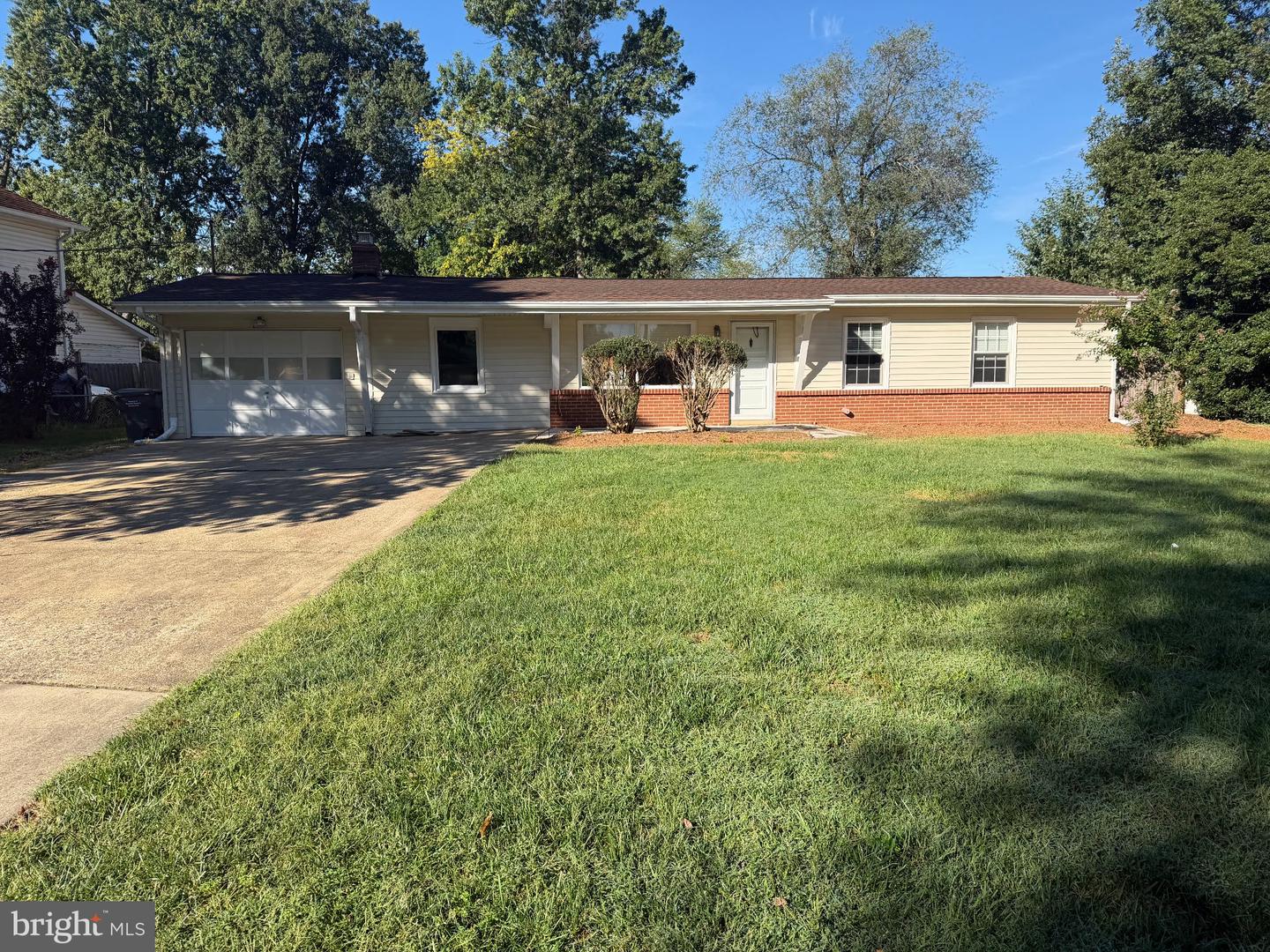 8114 Norwood Dr Property Photo 1