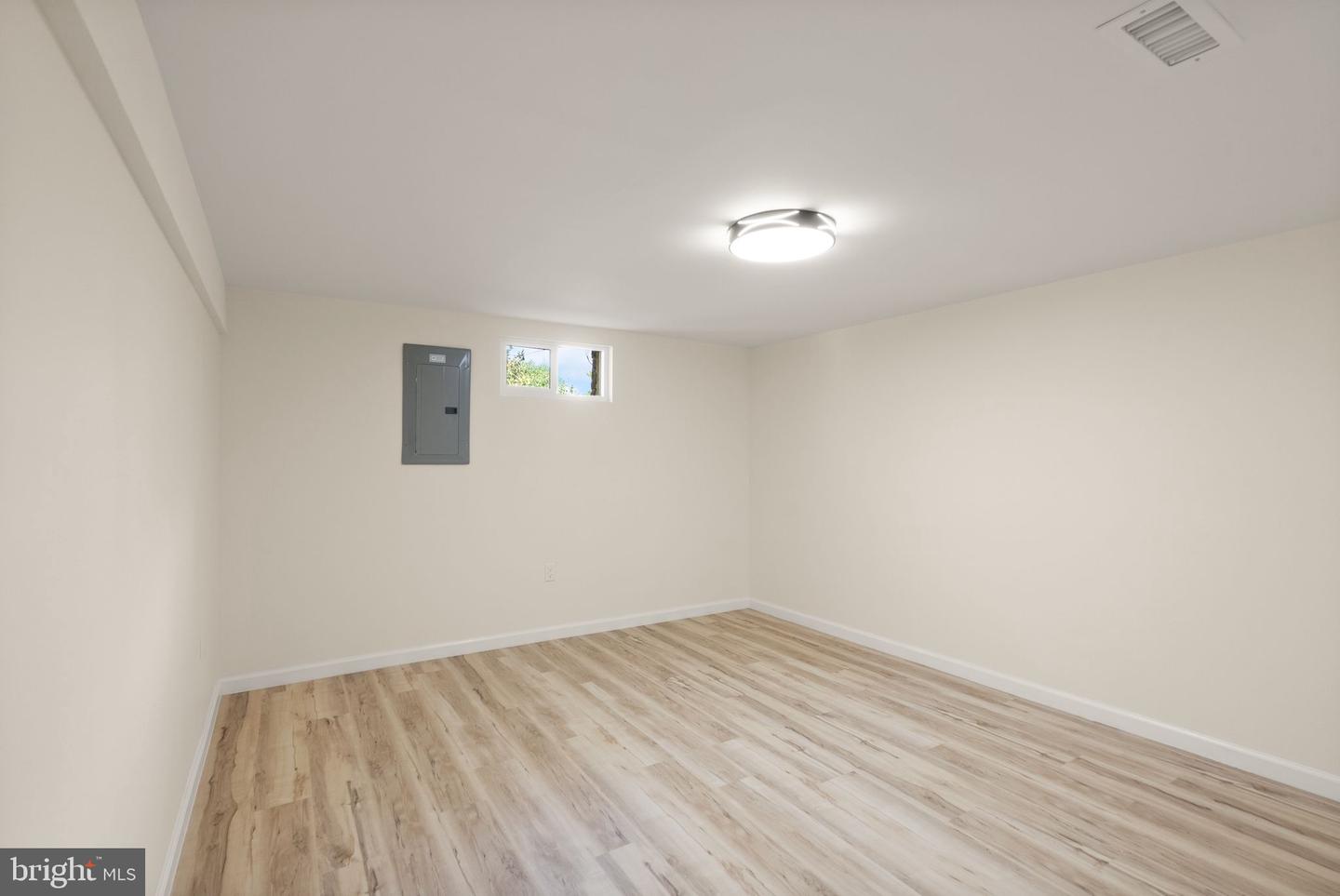 7028 Bradley Cir Property Photo 52