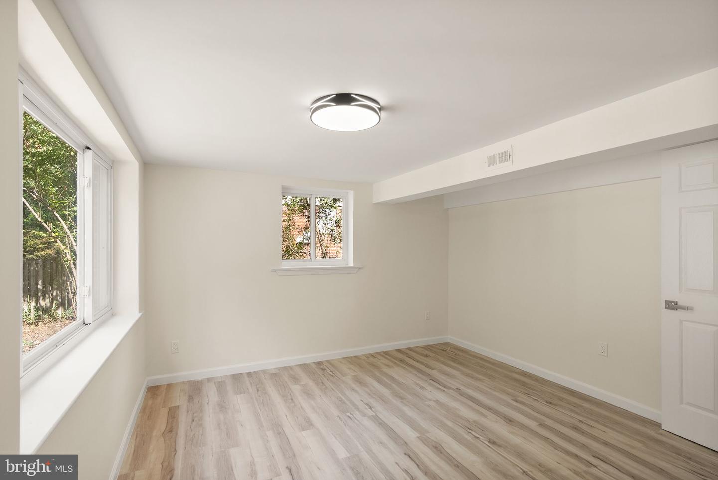 7028 Bradley Cir Property Photo 60