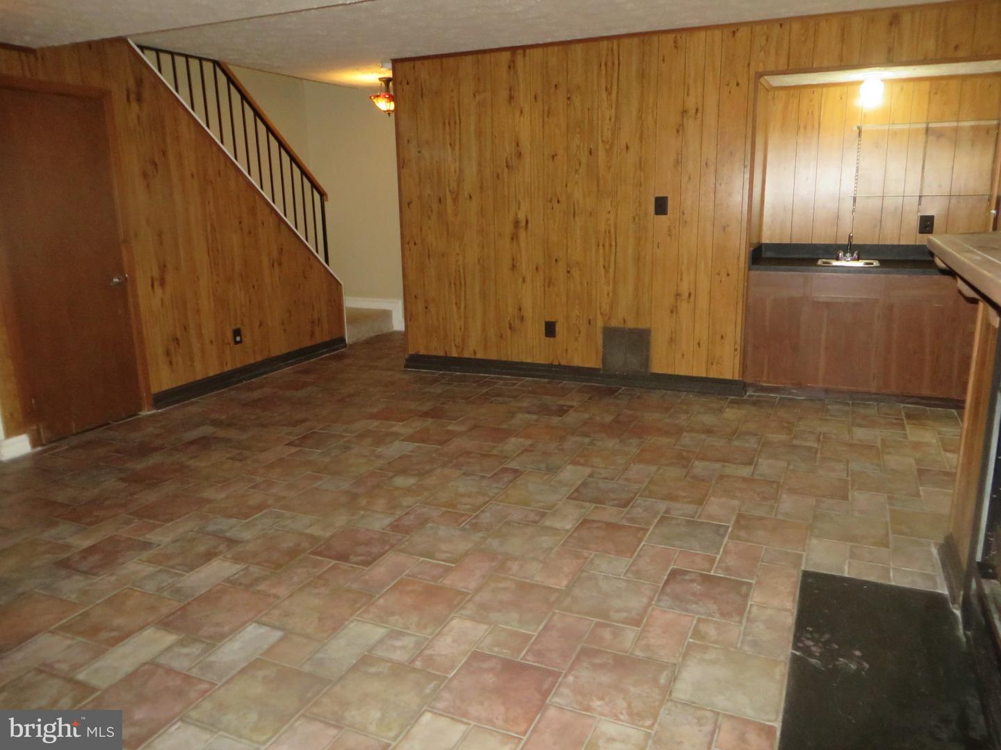 6896 Deer Run Dr Property Photo 29