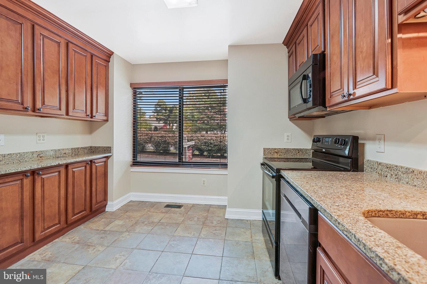 6896 Deer Run Dr Property Photo 48