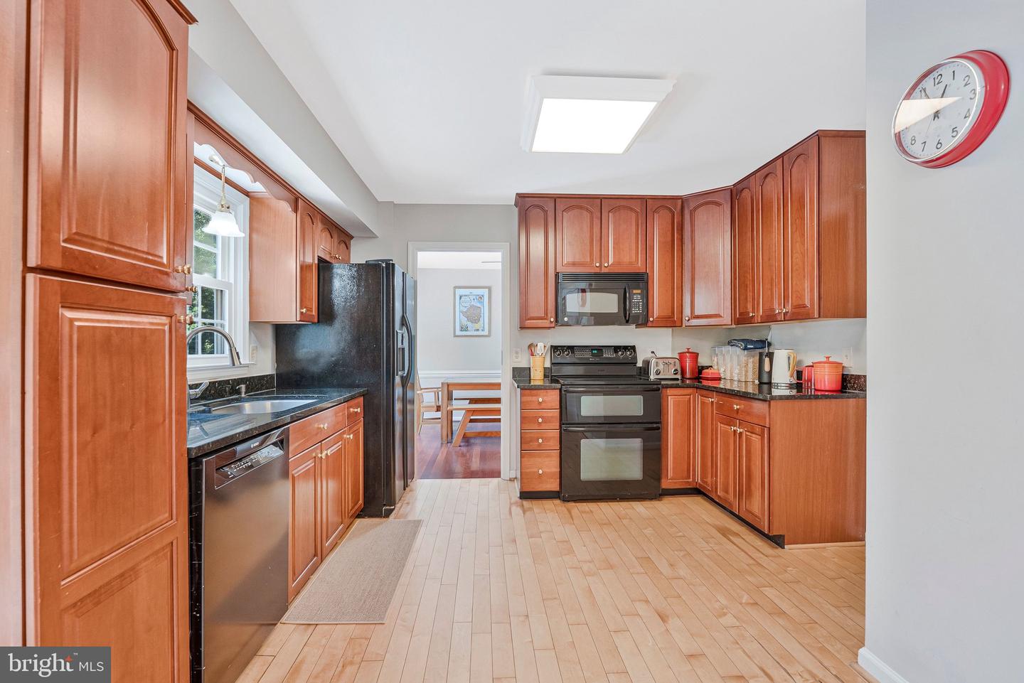 VAFX2341640 Property Photo 16