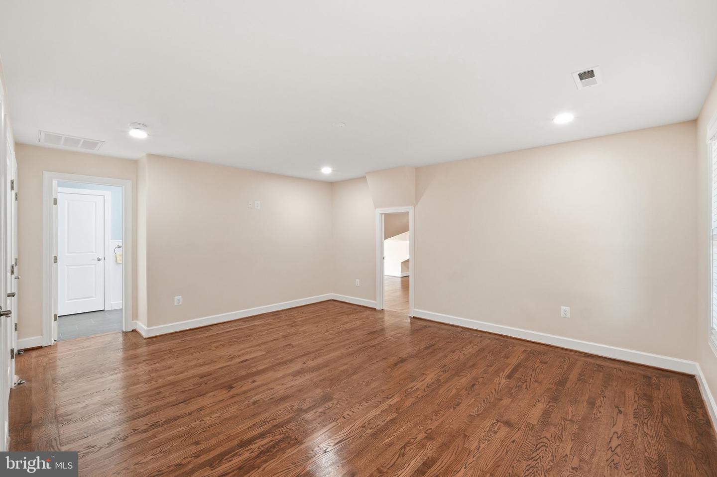 6340 Old Dominion Dr Property Photo 29