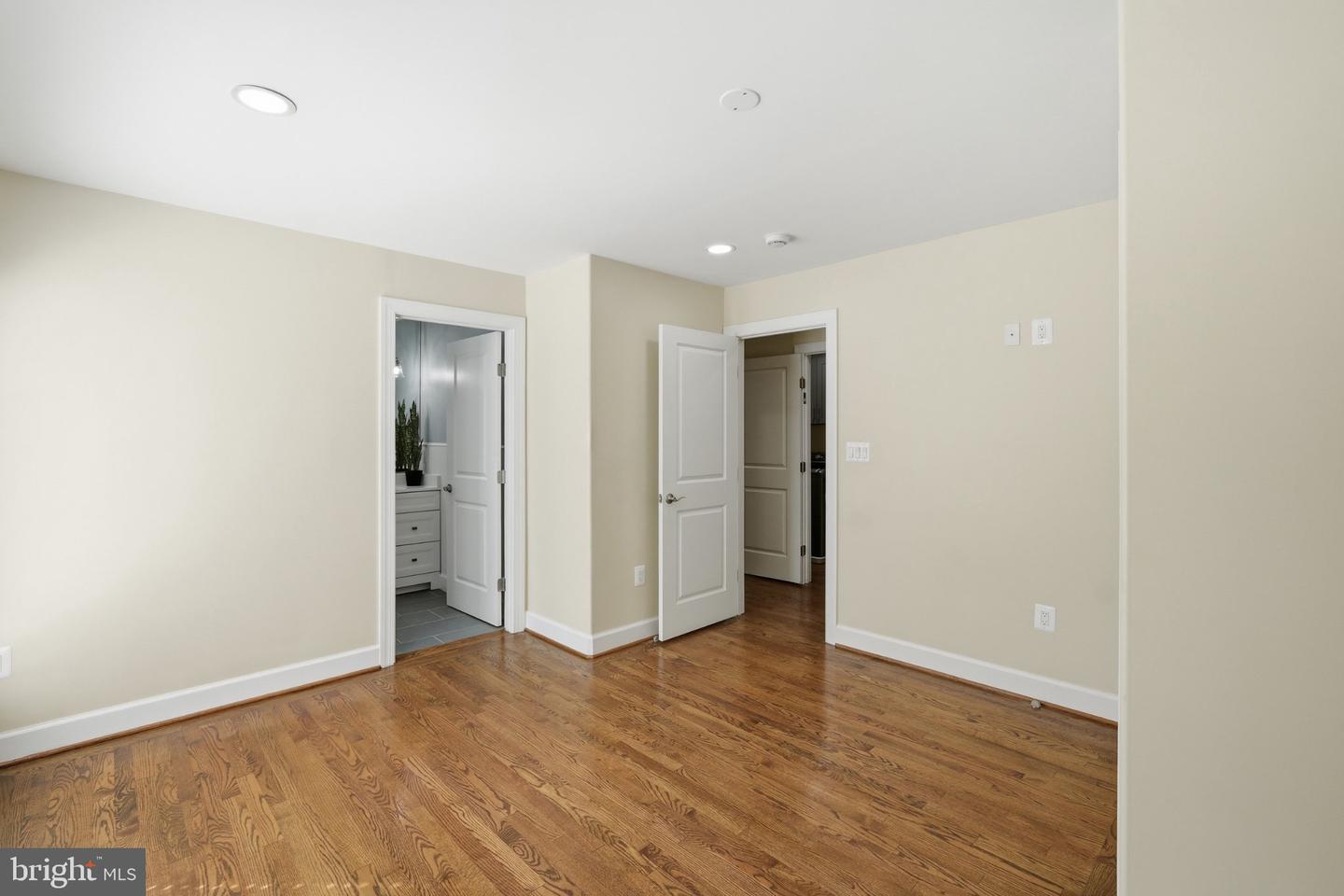 6340 Old Dominion Dr Property Photo 53