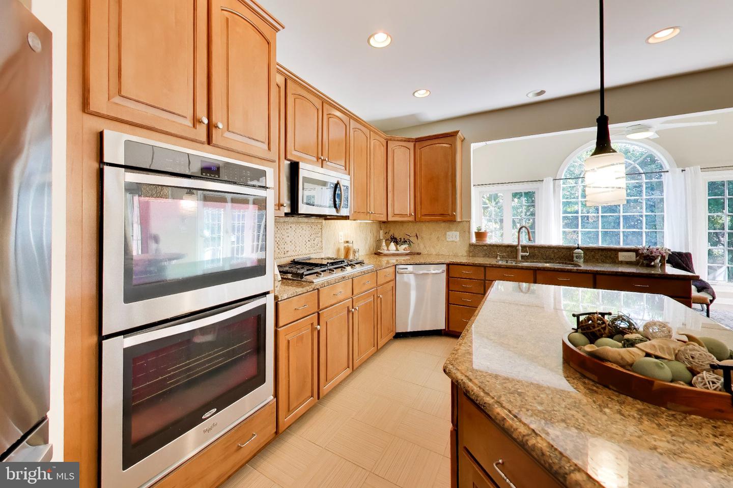 7785 Grace Church Ln Property Photo 13