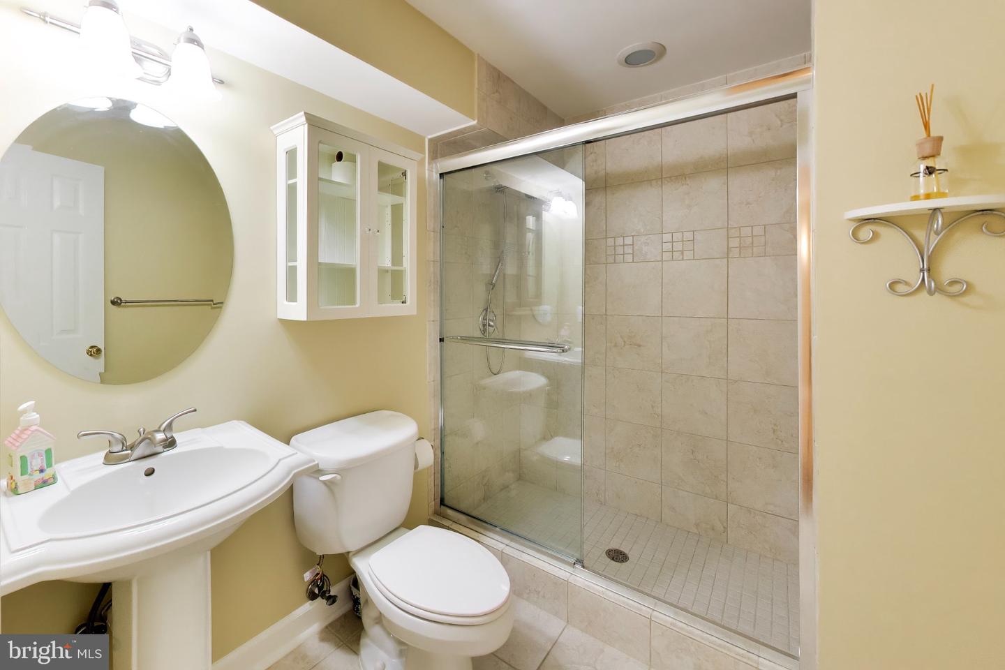 7785 Grace Church Ln Property Photo 54