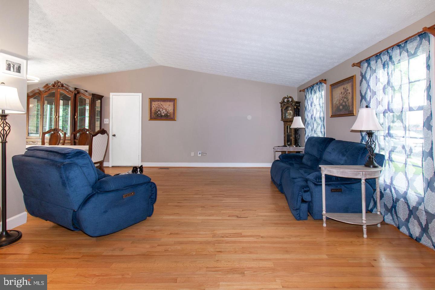 13626 Old Dairy Rd Property Photo 11