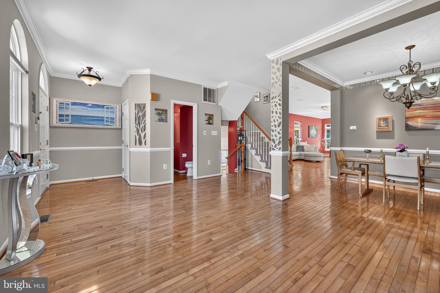 7322 Hampton Manor Pl Property Photo 6