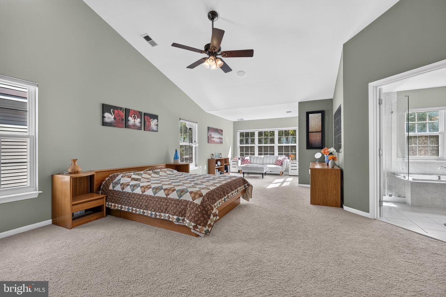 7322 Hampton Manor Pl Property Photo 17