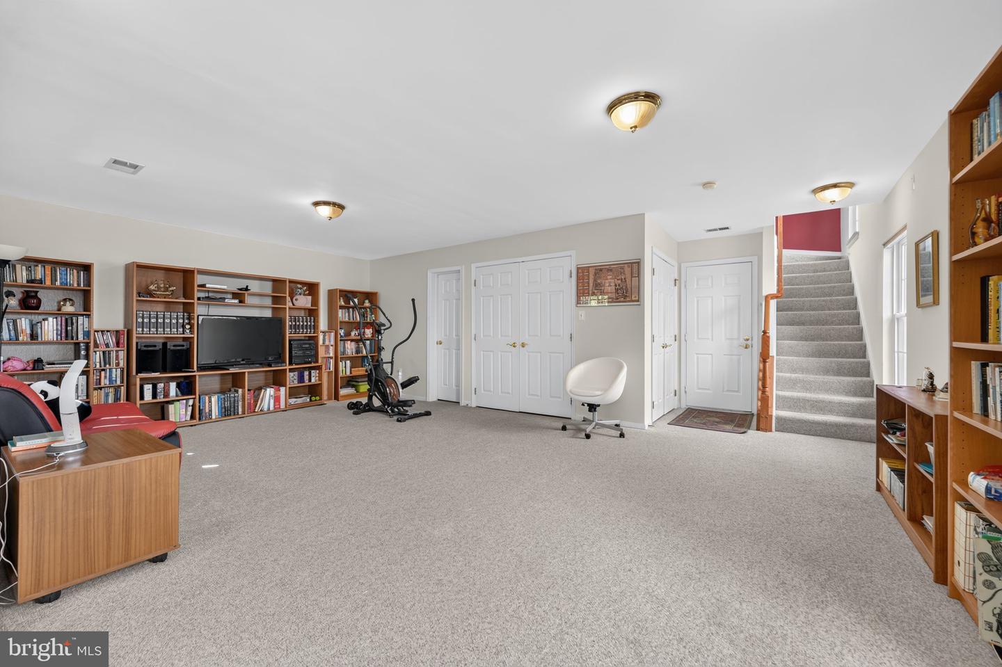 7322 Hampton Manor Pl Property Photo 26