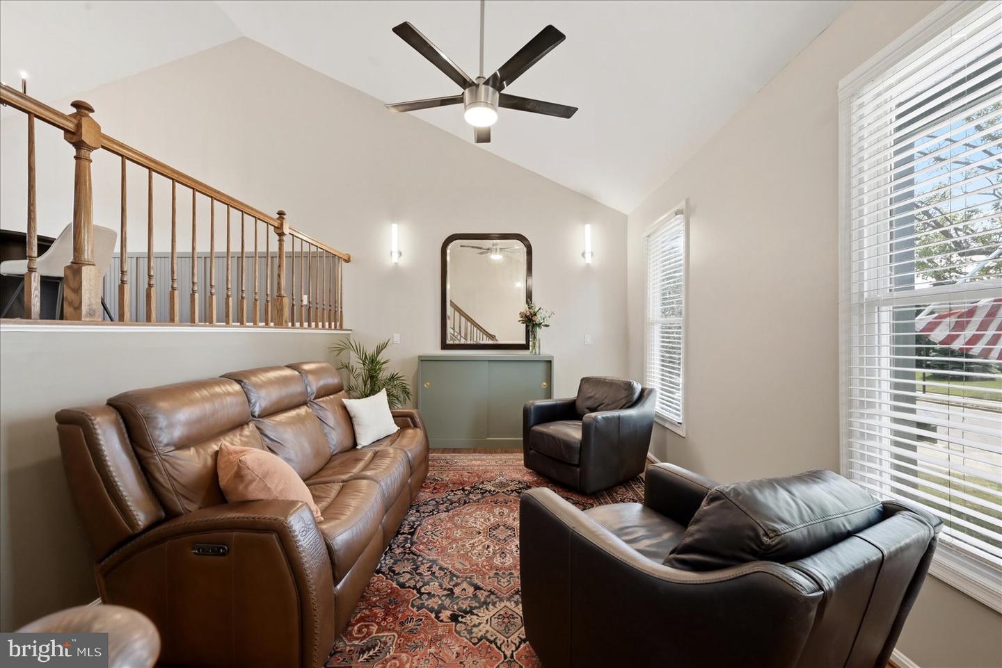 13704 Springhaven Dr Property Photo 3