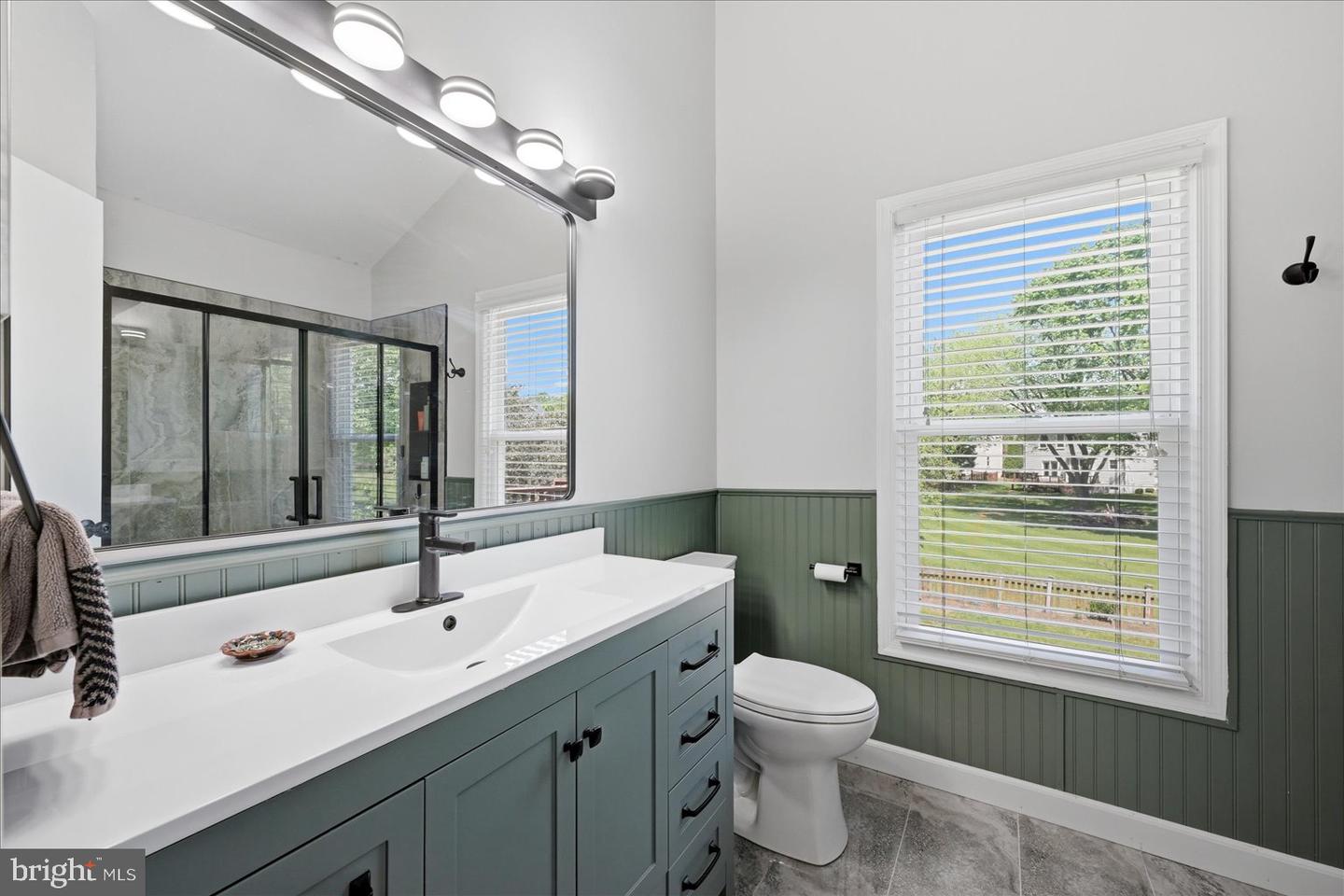 13704 Springhaven Dr Property Photo 14