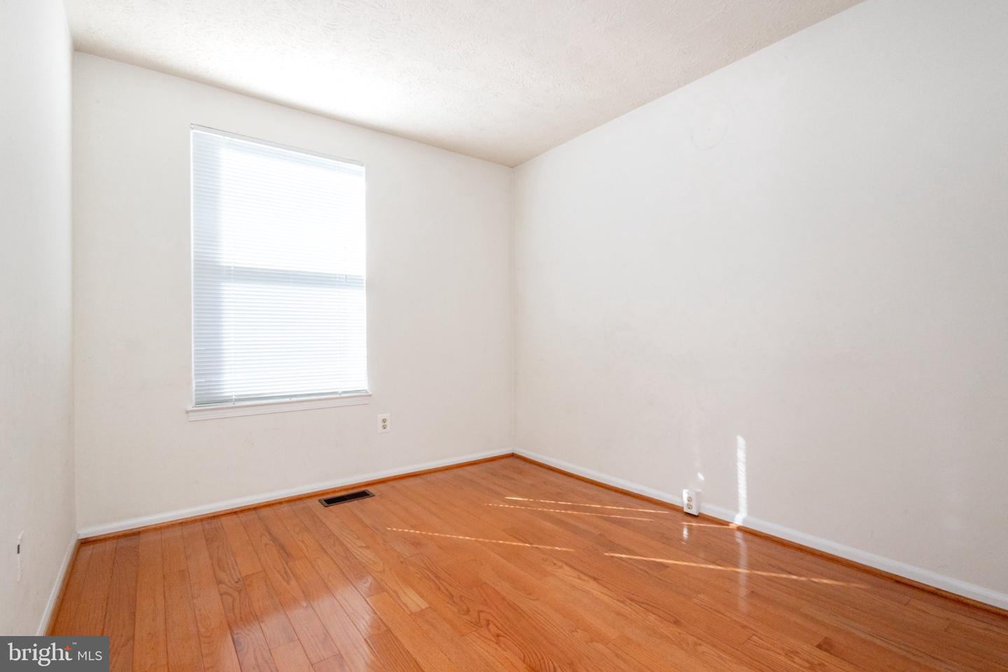 7467 Lone Star Rd Property Photo 16